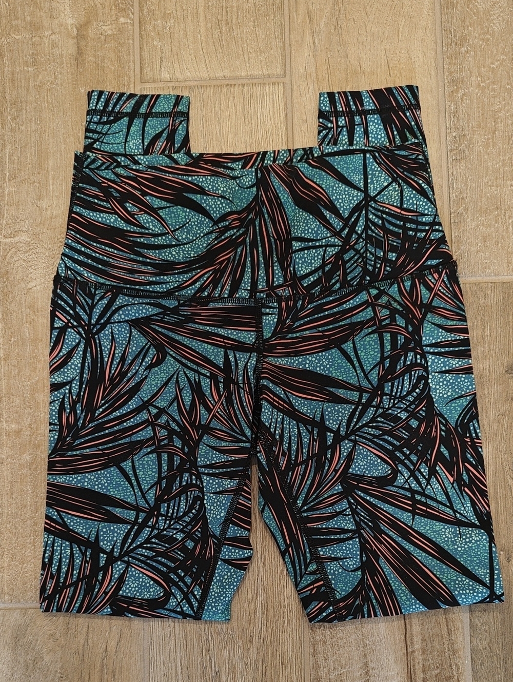 EUC Lululemon Palm Leggings